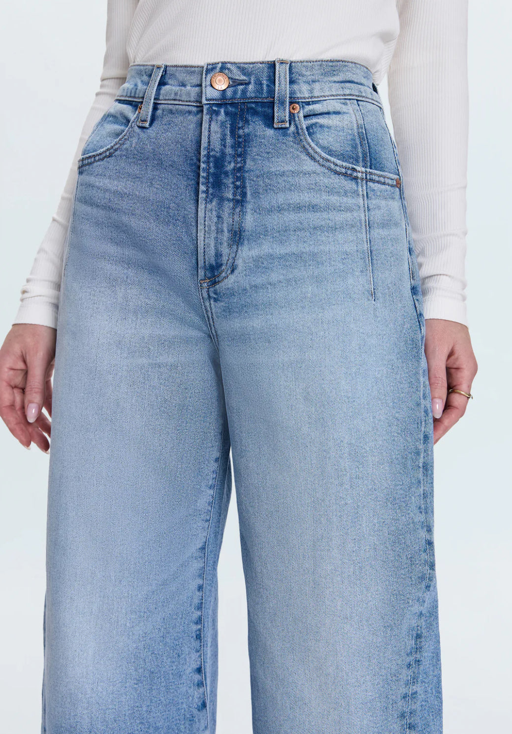 Kyra Bowed Ankle High Rise in Terrace