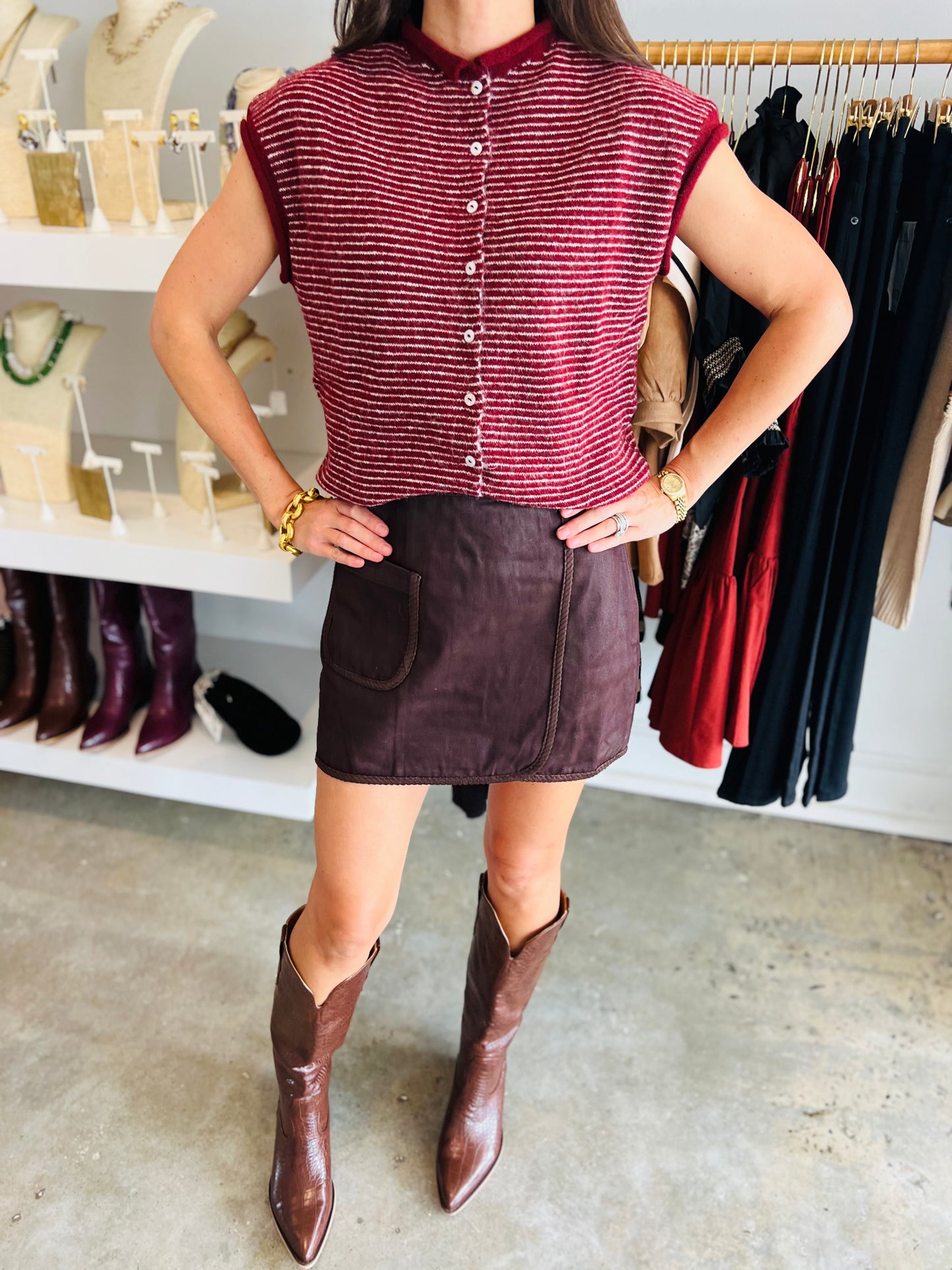 Wine Sleeveless Stripe Sweater