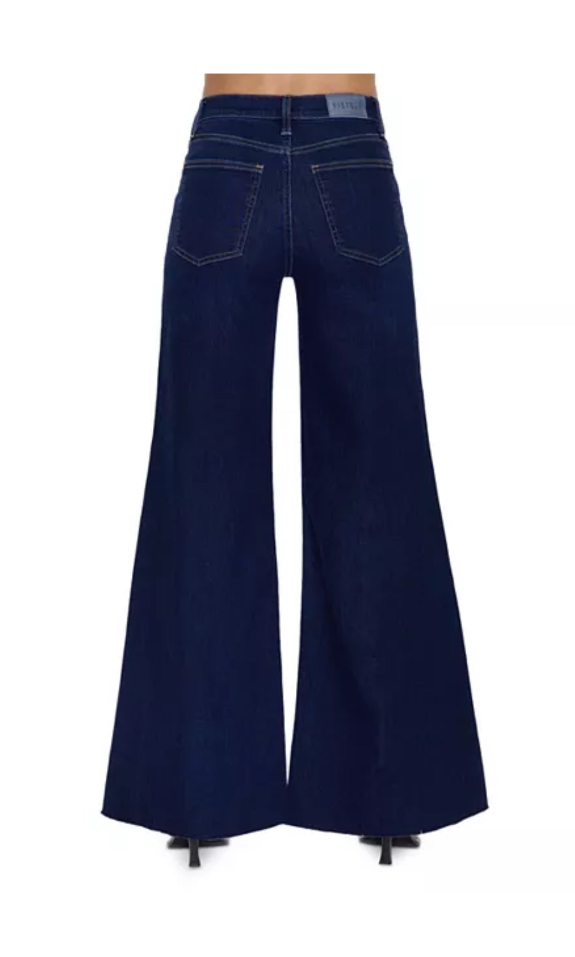 Izzy Tristesse Denim