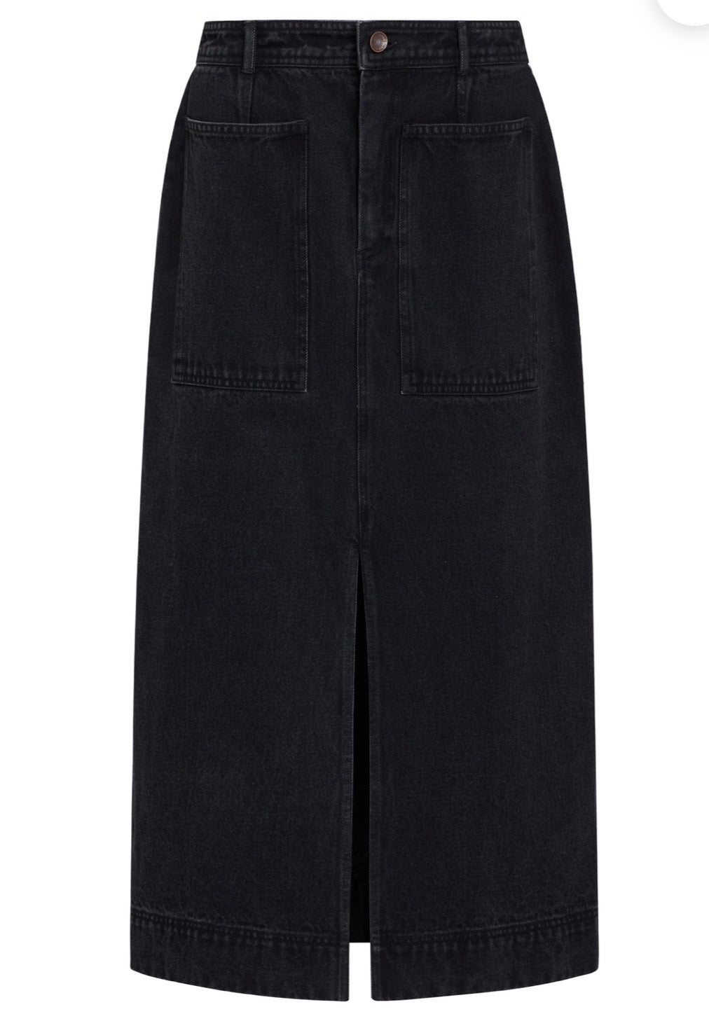 Leighton Skirt Pavement