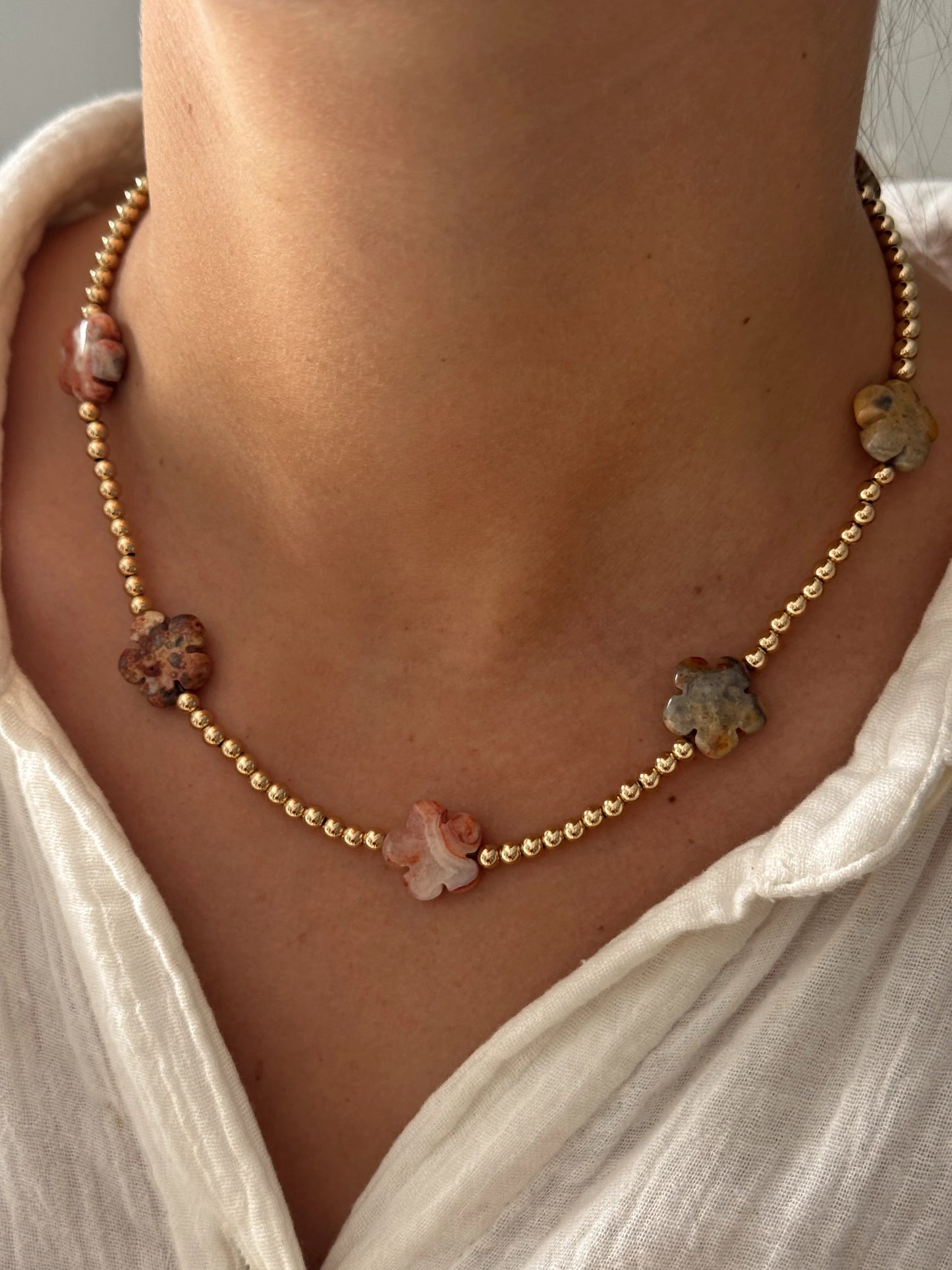 BEADED FLOWER NECKLACE