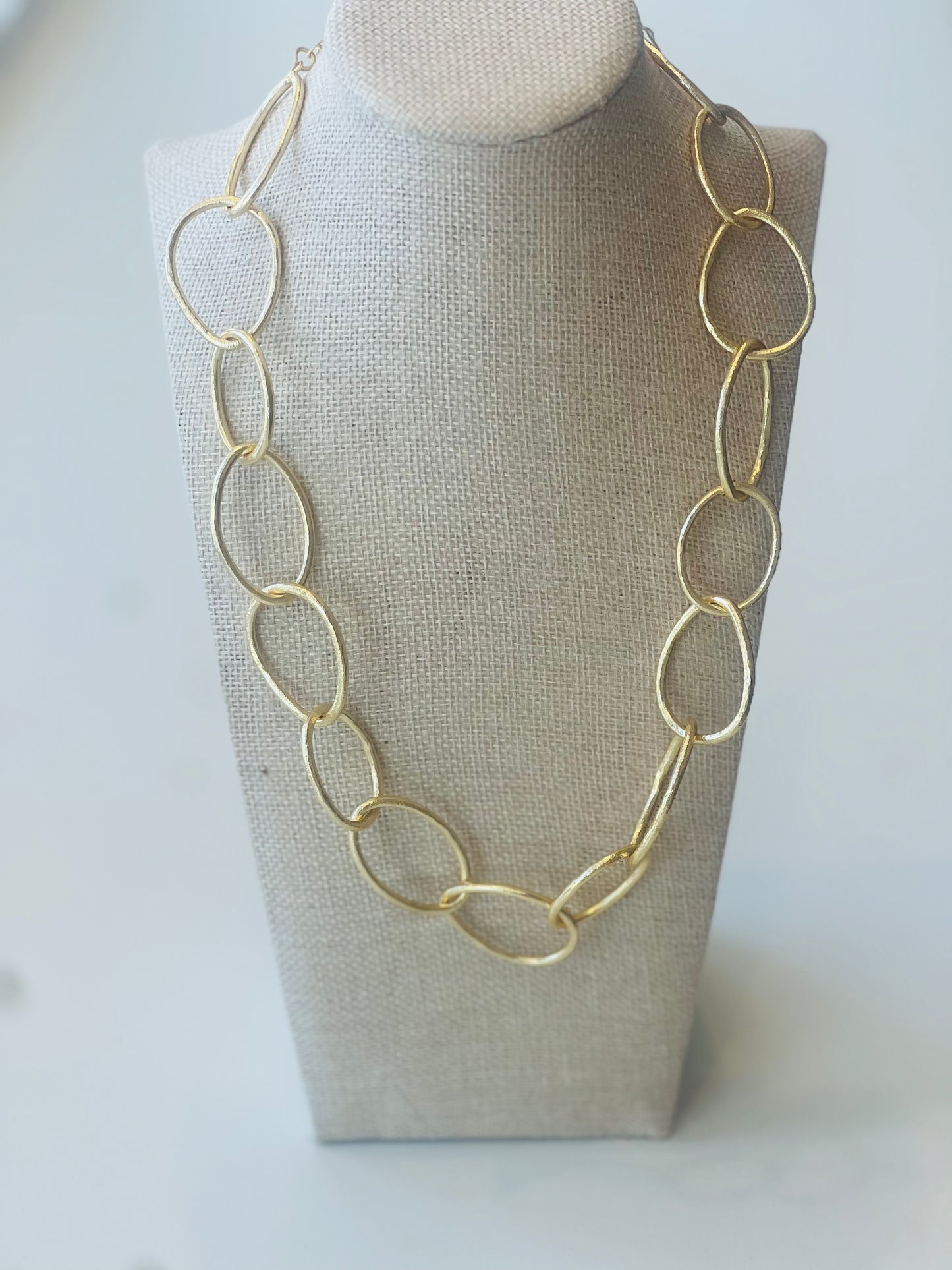 Thin Gold Oval Link Necklace