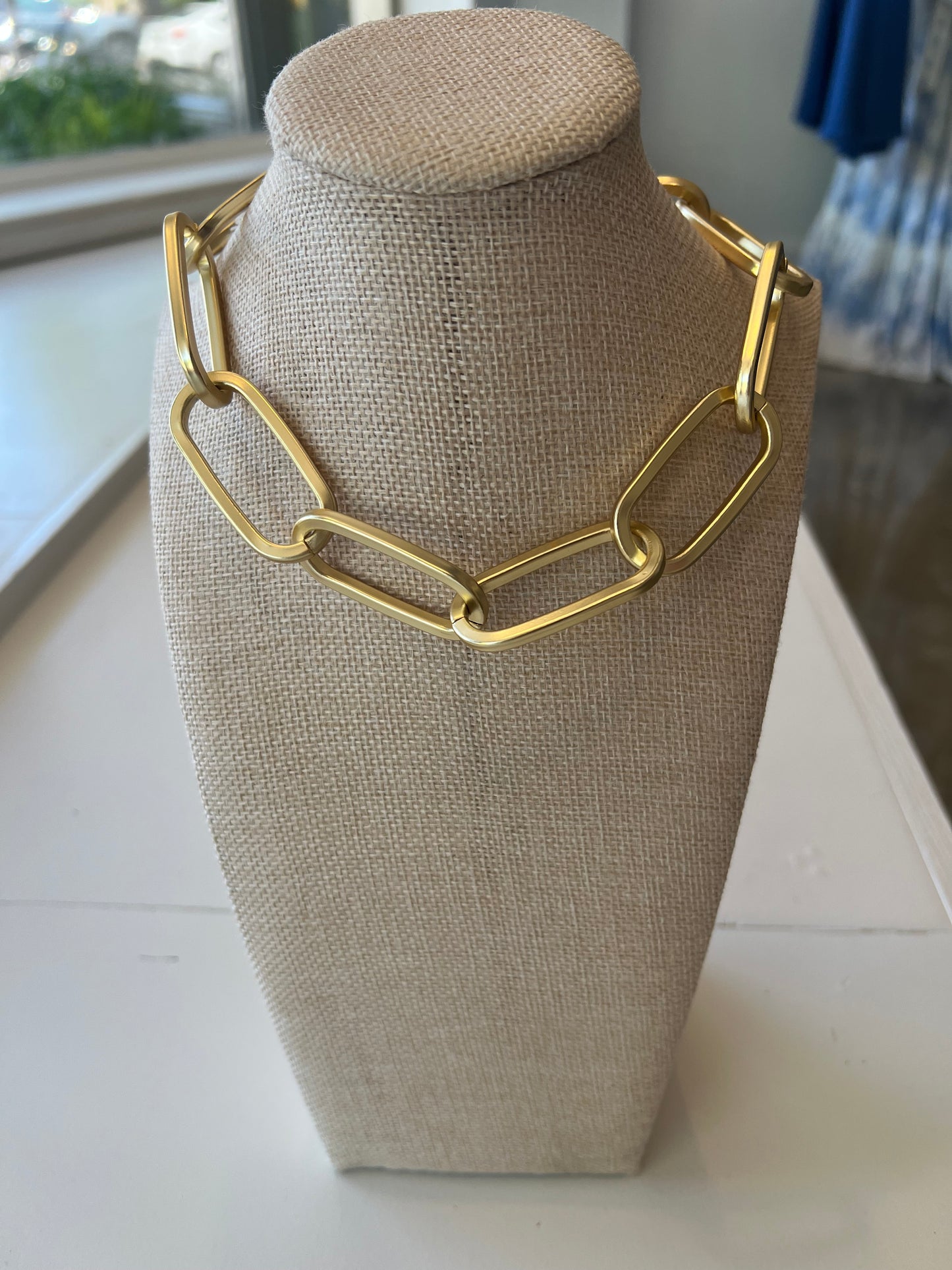 Thin Link Choker Necklace