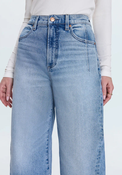 Kyra Bowed Ankle High Rise in Terrace