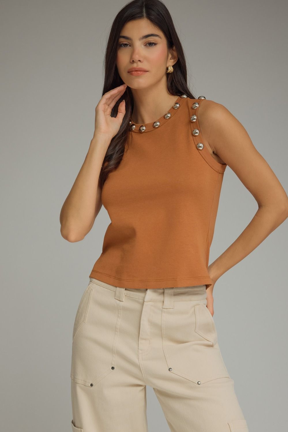 Camel Stud Tank