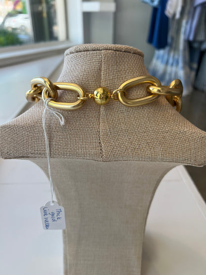 Thick Gold Link Necklace