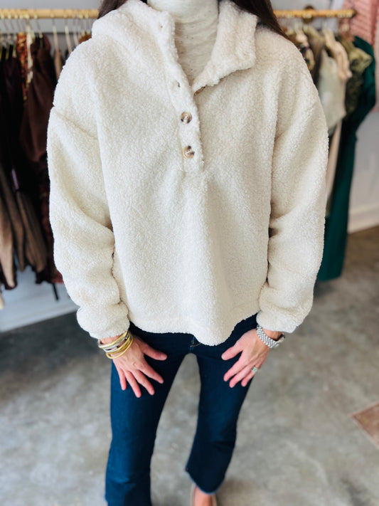 Teddy Hooded Pullover