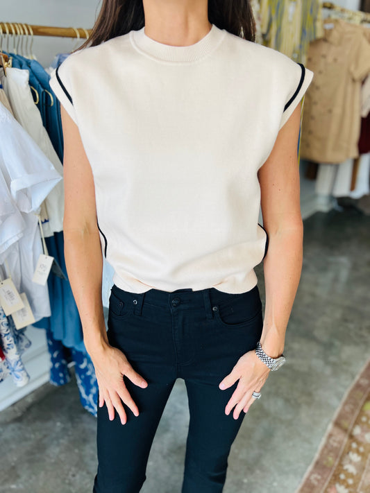 Sleeveless Knit Sweater Top