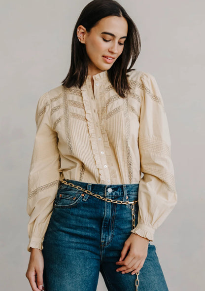 Delia Top Almond