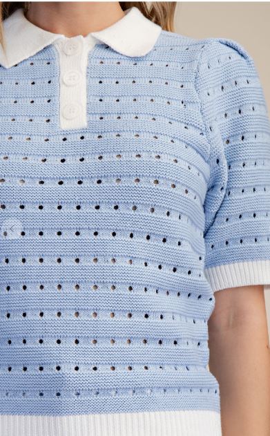 BLUE & WHITE SHORT SWEATER TOP